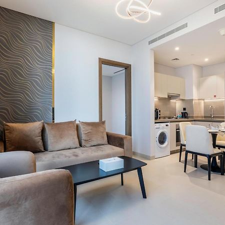 Stay By Latinem Luxury 1Br Plus Study Holiday Home Cv A2712 Near Downtown Dubai Exterior photo