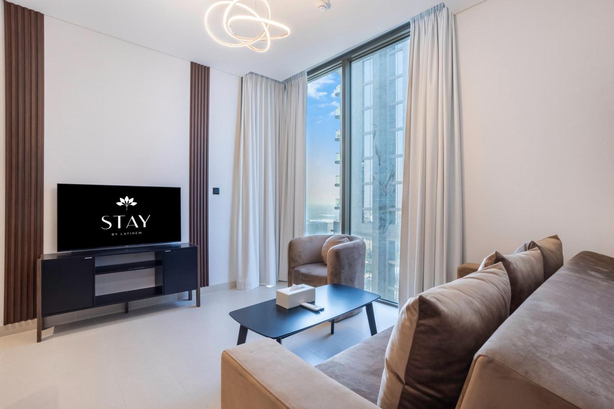 Stay By Latinem Luxury 1Br Plus Study Holiday Home Cv A2712 Near Downtown Dubai Exterior photo